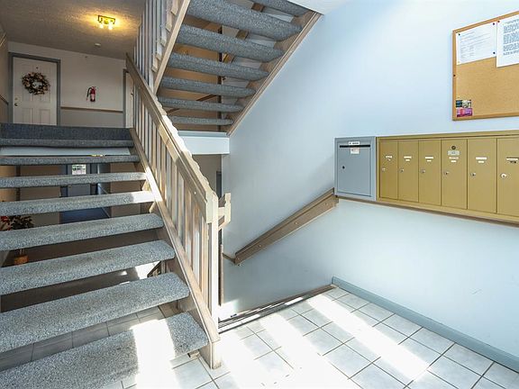 5th image of 3161 Preserve Ln APT 1B