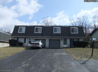 3105-3107 N Turkeyfoot Rd, Akron, OH 44319