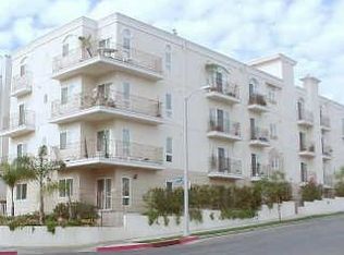 925 S Westgate Ave APT 401, Los Angeles, CA 90049