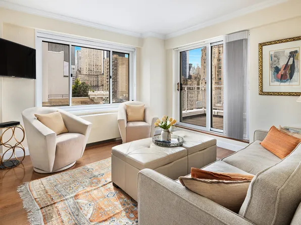 30 East 65th Street image 7 of 12