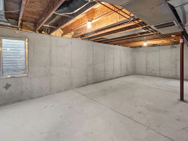 3679 Bareback Dr — Photo 36