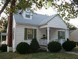 Great home just steps from Liberty Historic Square!