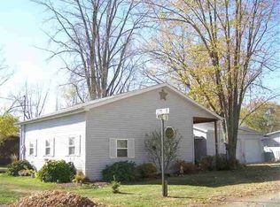 730 E 650 S, Wolcottville, IN 46795