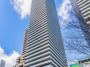 42 Charles St E #4409, Toronto, ON