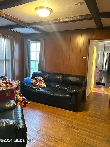 5th image of 551 3rd Avenue