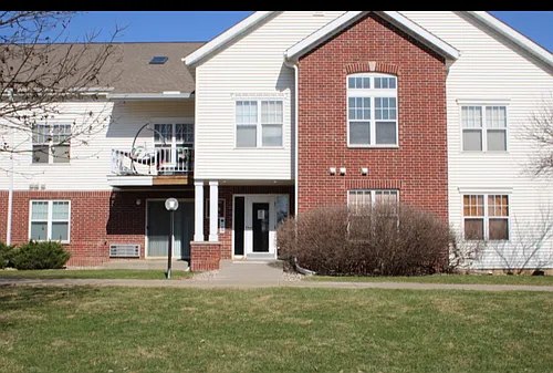 33A Grand Canyon Dr #104 Photo 1