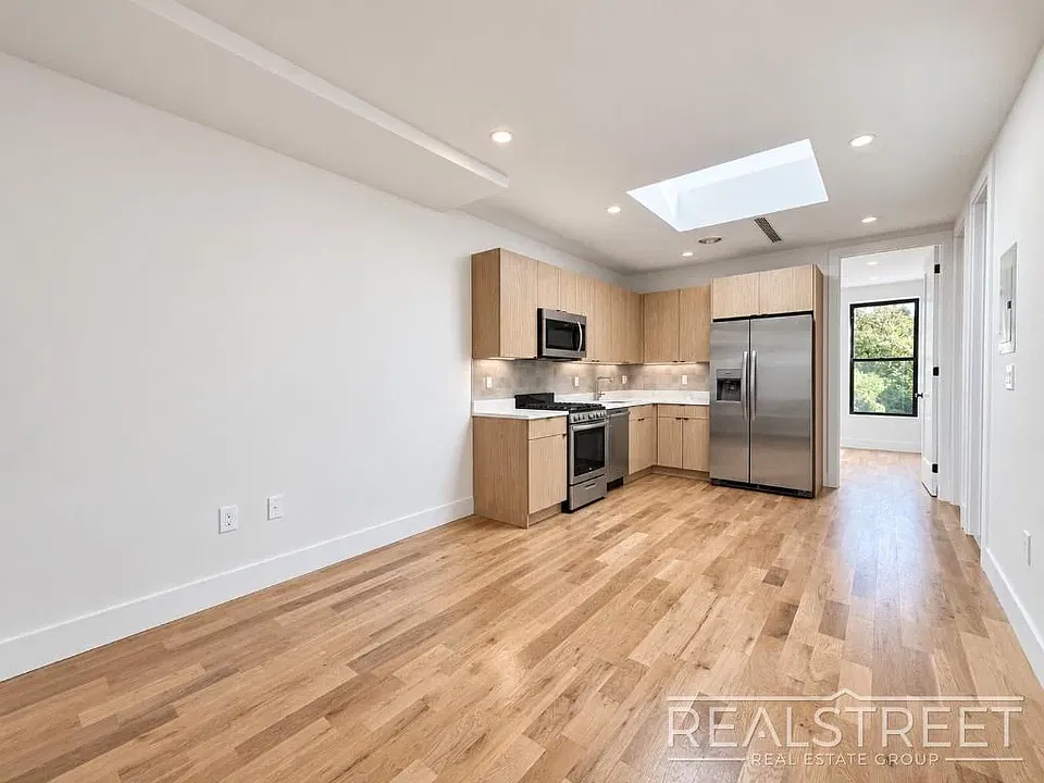 108 Rockaway Ave #3