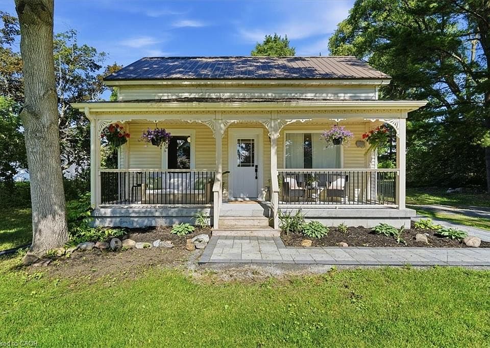 1st image of 46 Old Portage Rd