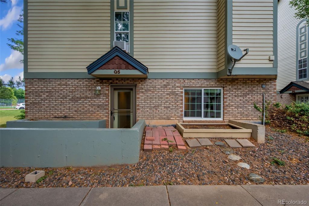 2828 Silverplume Drive #Q5