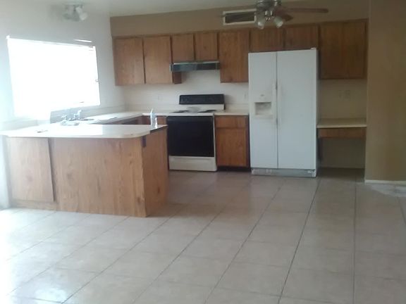 2nd image of 7168 W HOLLYHOCK Drive