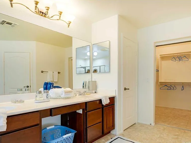 17572 W Andora St — Photo 17