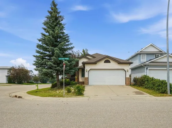 3 SE San Diego Mnr NE, Calgary, AB T1Y 7A5