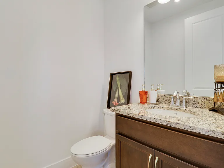 7030 SE Haven Ln — Photo 45