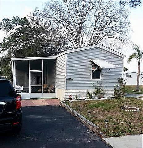 1st image of 479 S Greenway Dr