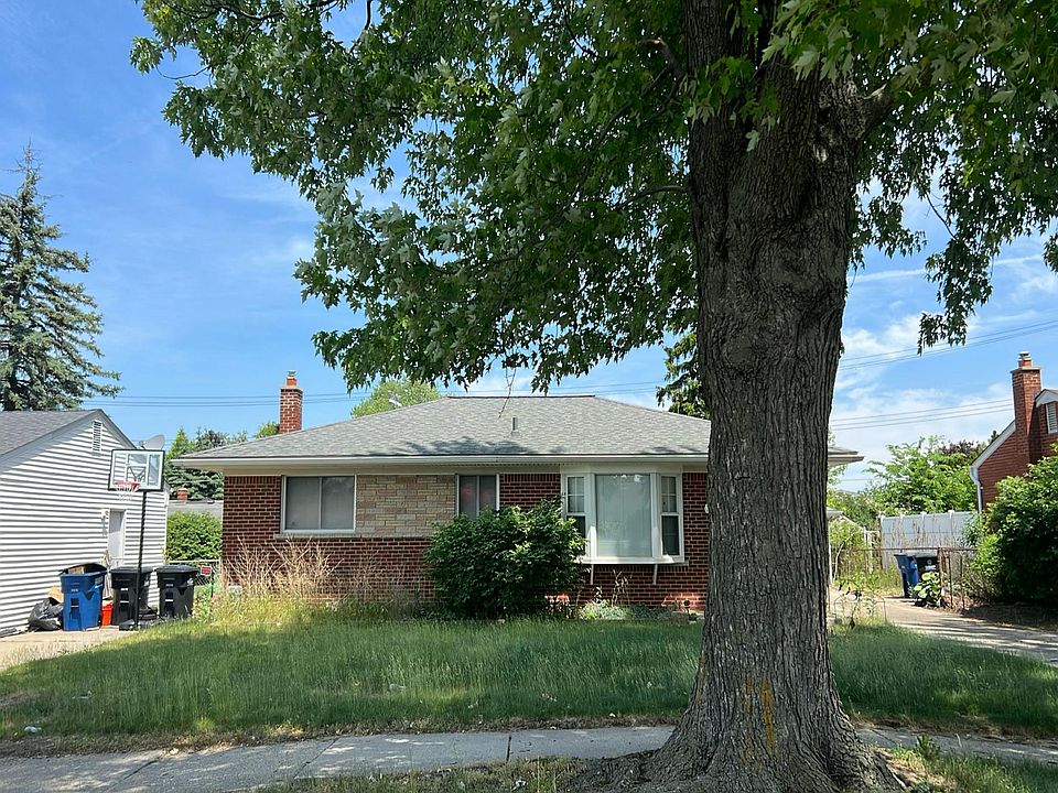 1st image of 33724 Warren Rd