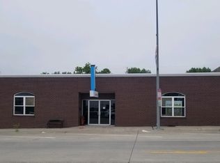 809 Central Ave, Auburn, NE 68305