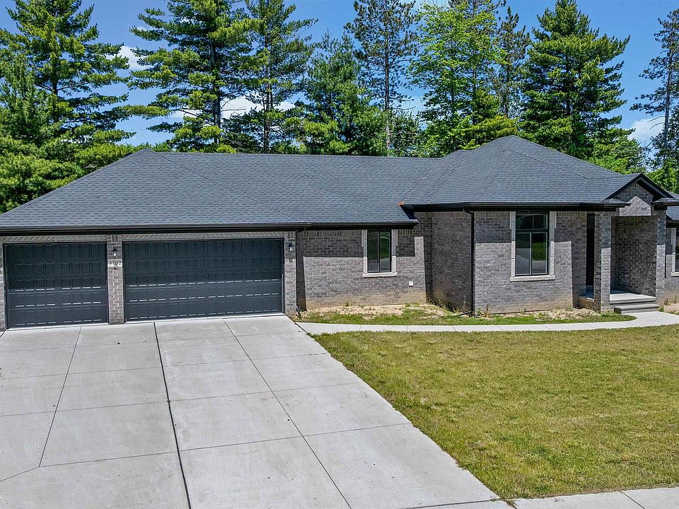 1st image of 3702 N Athanasia Way