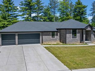 3702 N Athanasia Way, Fort Gratiot, MI 48059