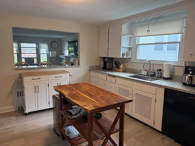 65 Ardmore Rd #2 — Photo 4
