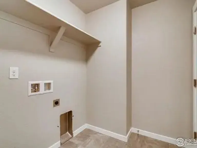 1296 Coffman Dr — Photo 34
