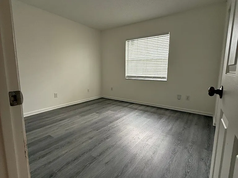 5064 Springwood Rd — Photo 9