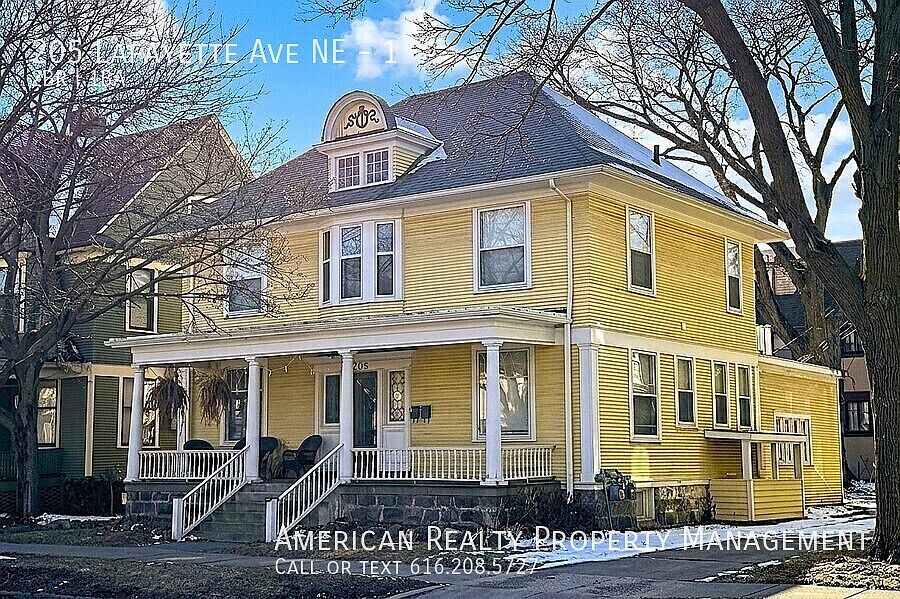 1st image of 205 Lafayette Ave NE #1