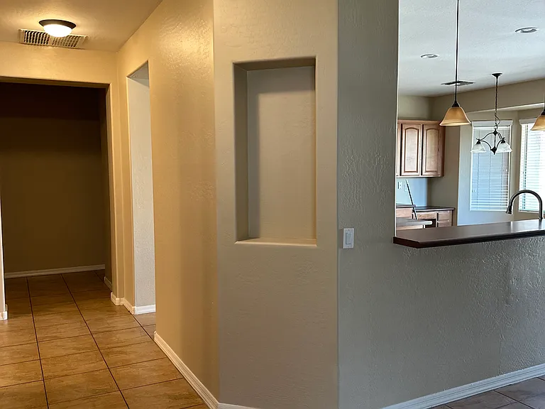 17580 W Gelding Dr — Photo 11