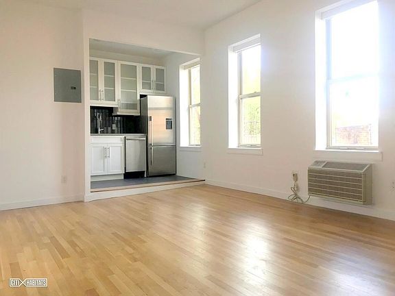 2nd image of 215 W 10th St APT 3A