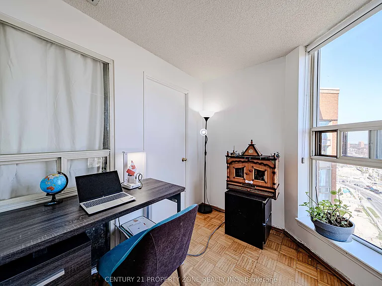 2466 Eglinton Ave E #Penthouse 03 — Photo 19