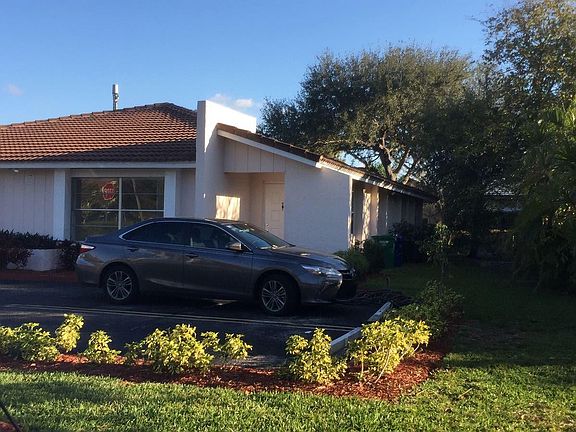 2nd image of 10500 NW 37th St #West
