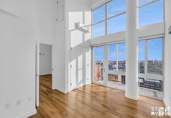 4th image of 333 Greene Ave #C
