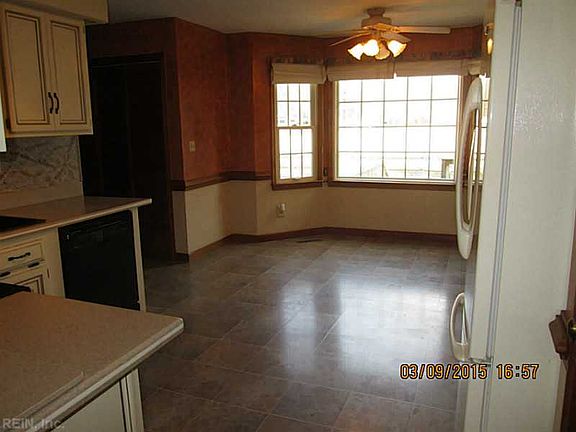 4th image of 1760 Seaton Dr