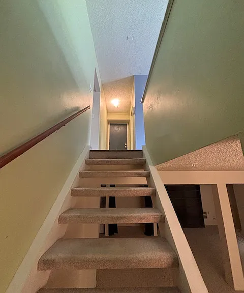 905 Casey Ct #1 — Photo 39