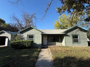 318 N Dale Ave, Stephenville, TX 76401