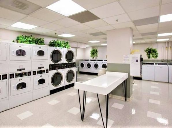 2 Hawthorne Pl APT 5F