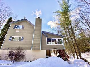 181 Windemere Ln, Lake Ariel, PA 18436