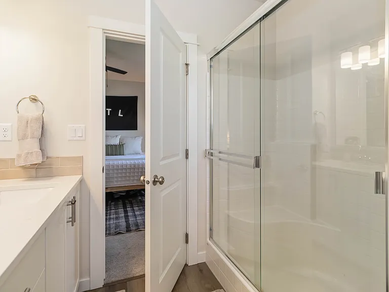 1175 N Belgian Way — Photo 10