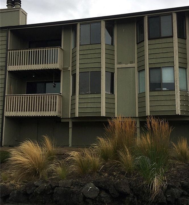 Back side of condo!