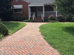 2841 N Staunton Rd, Huntington, WV 25702