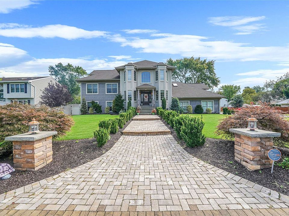 51 Beatrice Ave, West Islip, NY 11795 MLS 3349355 Zillow