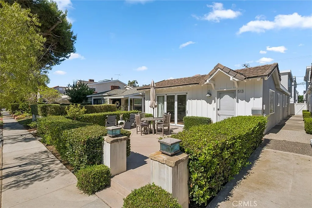 513 1/4 Larkspur Ave — Photo 1