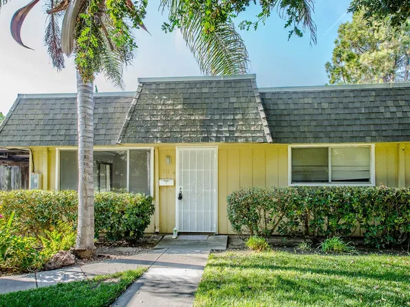 758 W Lincoln Ave APT 111, Woodland, CA 95695