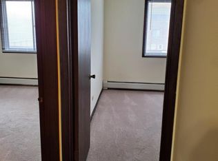 15727 Terrace Dr, Oak Forest, IL 60452