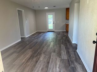 308 S Holly St, Burkburnett, TX 76354