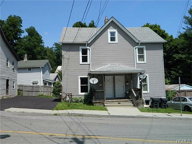 1st image of 98 Oak St