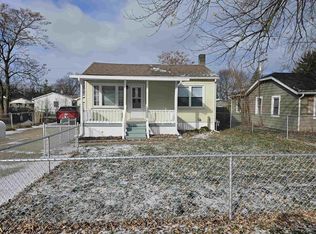 1106 Adams St, Monroe, MI 48161