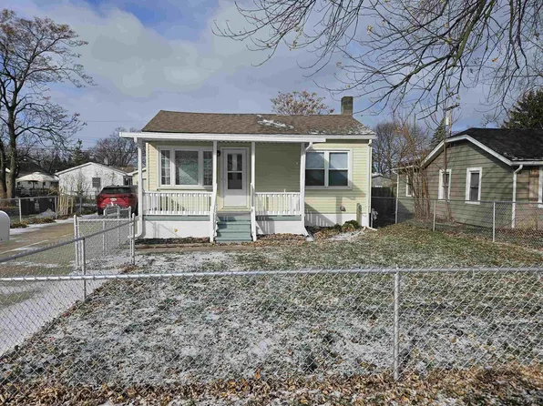 1106 Adams St, Monroe, MI 48161