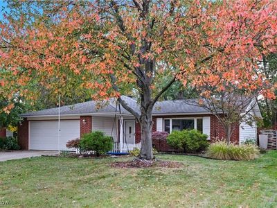6281 Christman Dr, North Olmsted, OH, 44070