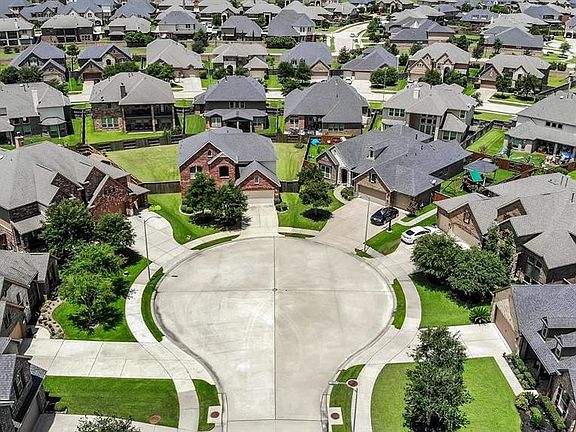 2nd image of 27543 Fleming Bluff Ct