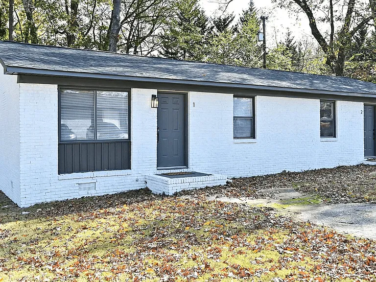 405 Old Buncombe Rd #32 — Photo 12